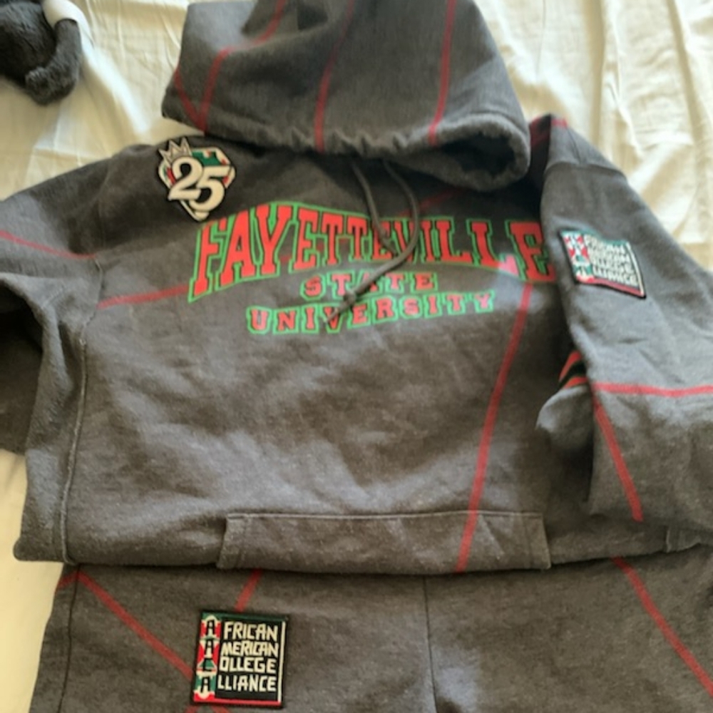 African American College Alliance Sweatsuit Large